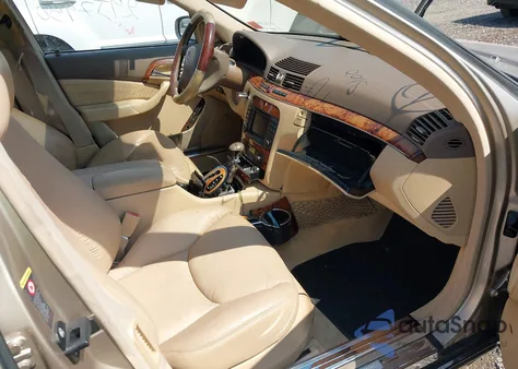 2003 Mercedes-Benz S-Class 5.0L z USA, uszkodzony, nr VIN WDBNG84J33A338704